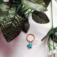 Load image into Gallery viewer, Blue star keychain, keychain accessory, star-shaped keychain, trendy keychain | by lovedbynlanla