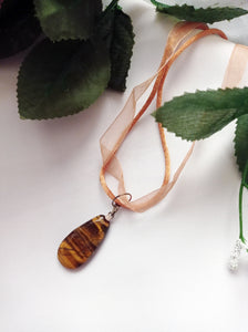 Tiger Eye Necklace, Heart Pendant Necklace, Gemstone Necklace, Ribbon Necklace | by nlanlaVictory